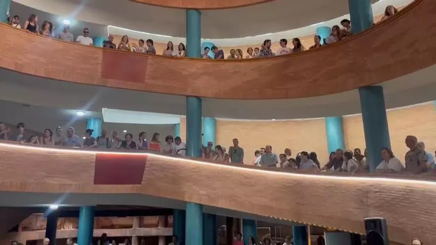 Vídeo | Así está el ambiente en Mérida momentos previos al eclipse