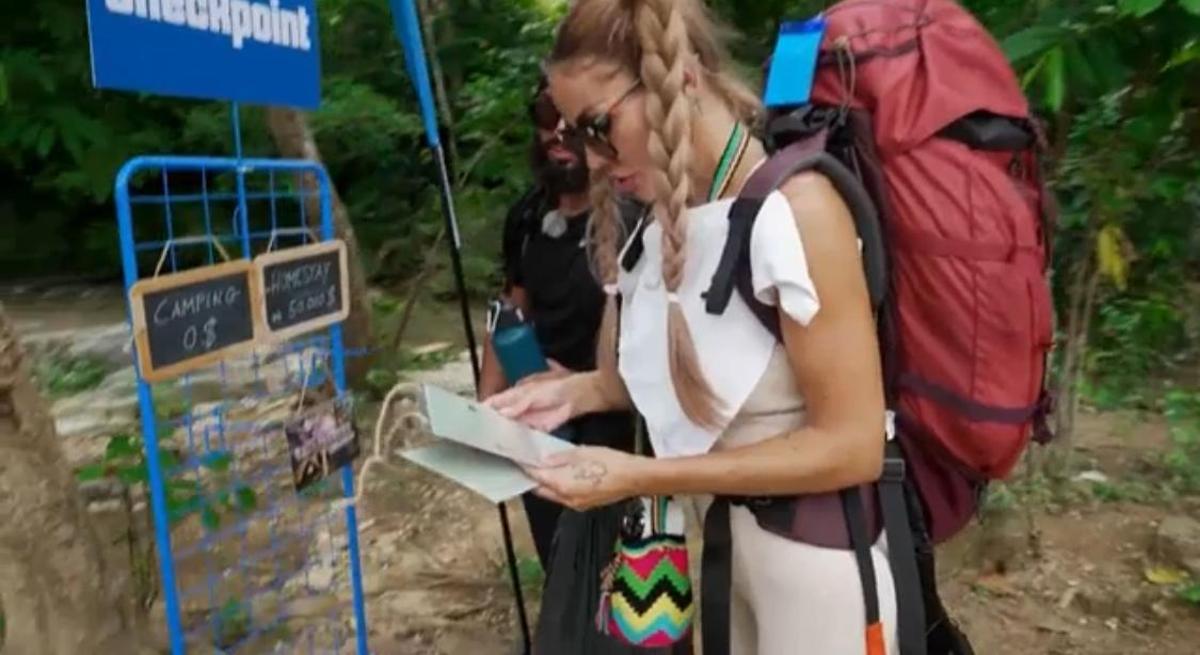 Bisher sind Lisha und Lou Savage nur am Checkpoint angekommen.