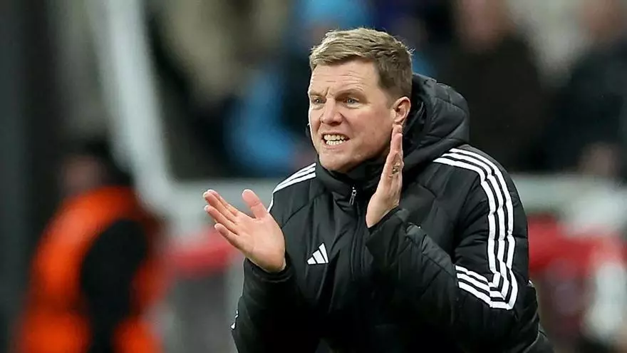 Howe recuerda el 4-1 del Newcastle al PSG: "Fue una noche especial"