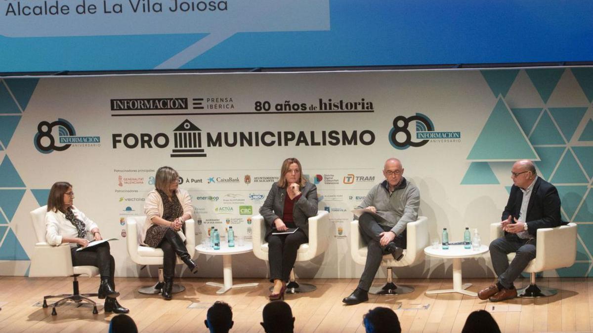 Los cuatro ediles coincidieron en el exceso de trabajo administrativo así como en flexibilizar el uso del dinero de remanente