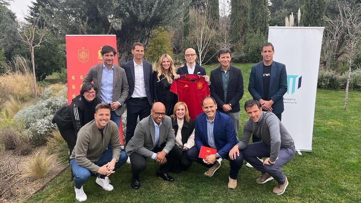 Leyendas España firma un convenio con ITTI para ampliar sus programas de formación
