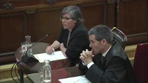 Mireia Boya ha declarado hoy que tanto como ella como su compañera de formación Eulàlia Reguant discutieron la tarde del 20S con Jordi Sànchez porque éste quería desconvocar la concentración delante de la Consellería de Economía.