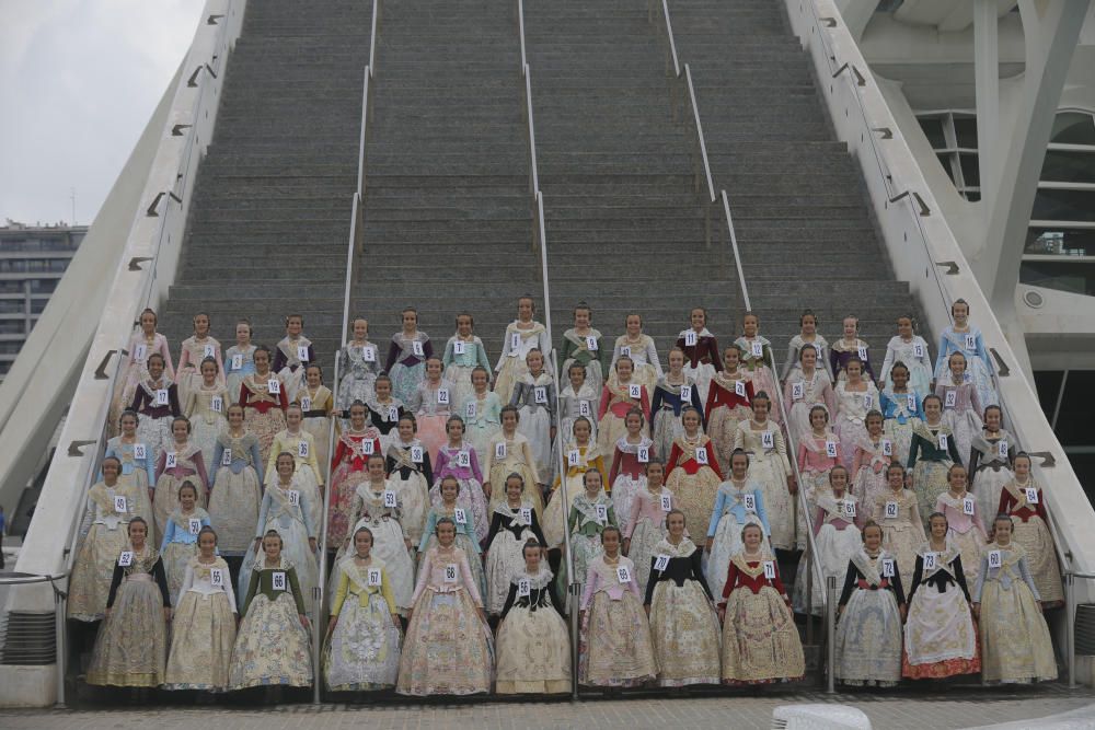 Las candidatas a Fallera Mayor Infantil visitan el Museo Príncipe Felipe