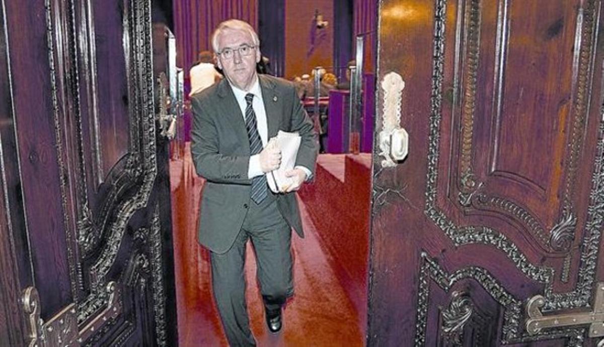 El president de la Diputació de Tarragona, Josep Poblet, després d’una compareixença al Parlament el març del 2010.