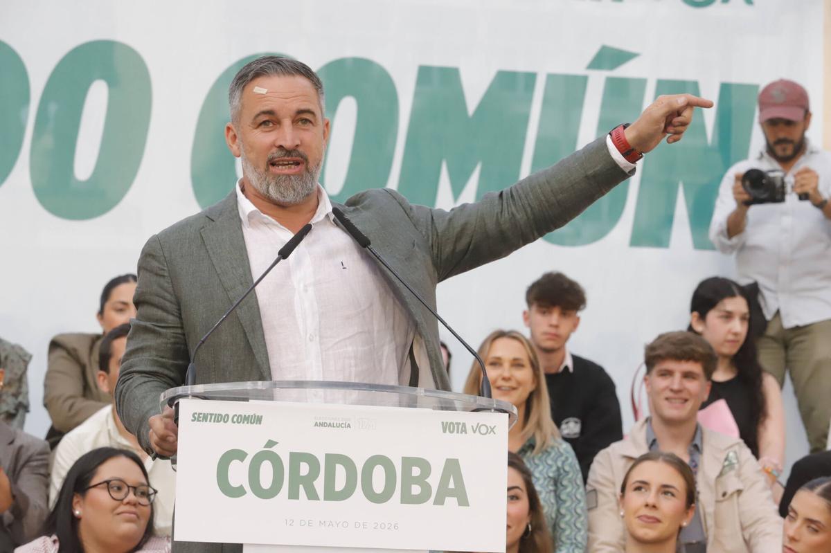 El mitin de Santiago Abascal en la plaza de las Tendillas de Córdoba, en imágenes El mitin de Santiago Abascal en la plaza de las Tendillas de Córdoba, en imágenes