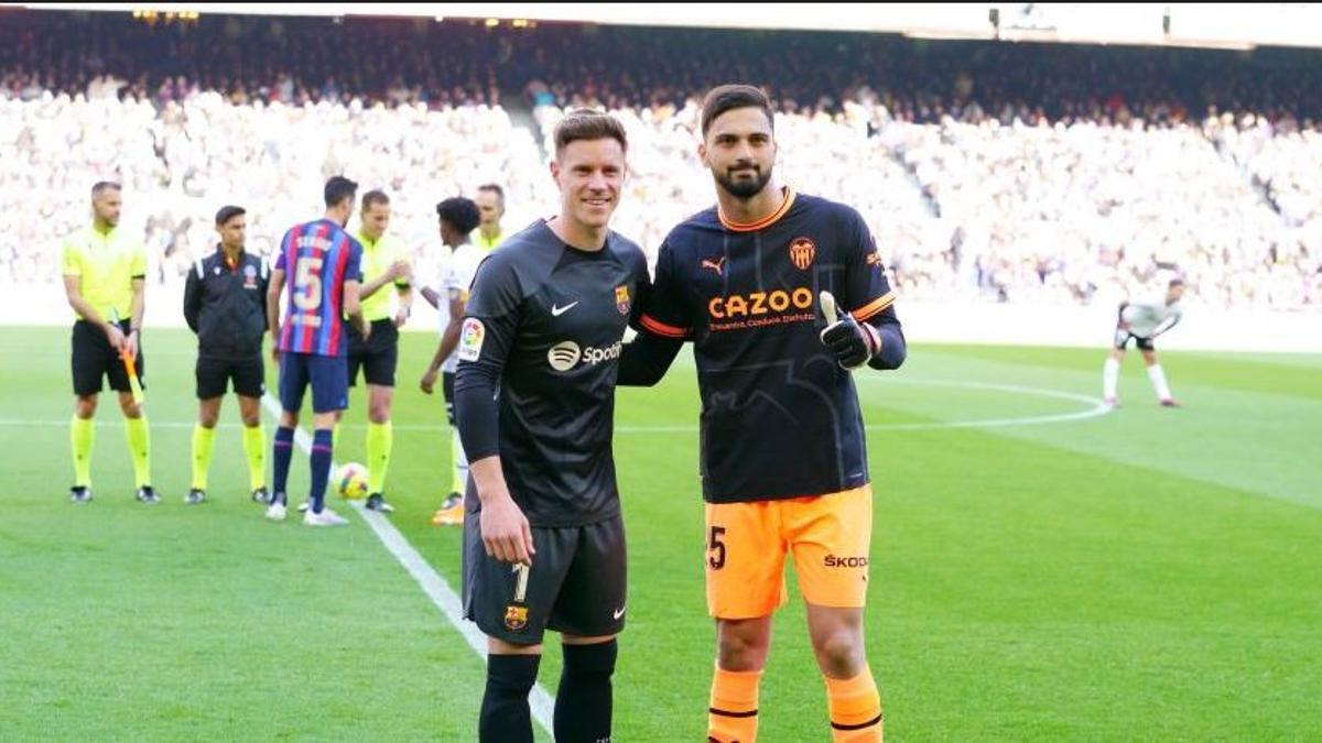 Ter Stegen y Mamardashvili en el Camp Nou