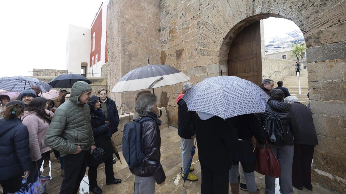 ‘Regina’ también visitó el Parador | VICENT MARÍ