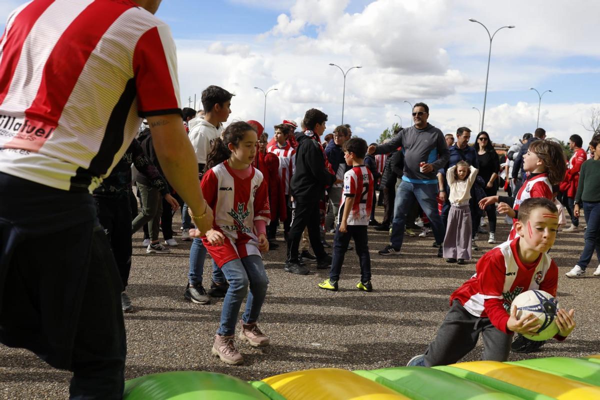 GALERÍA | Así recibió la Fan Zone al Zamora CF antes del partido