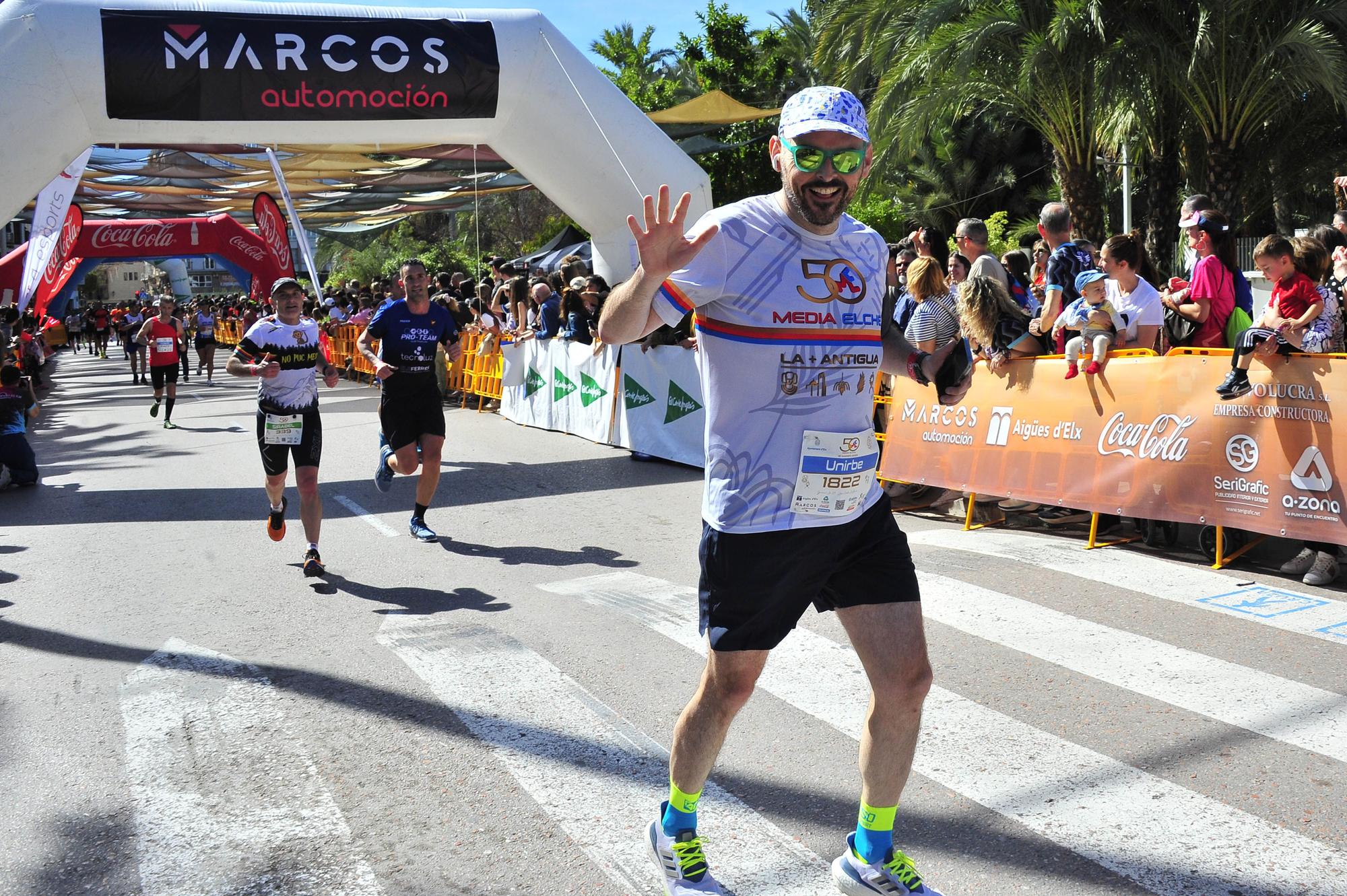 Un Medio Maratón de Elche marcado por el calor