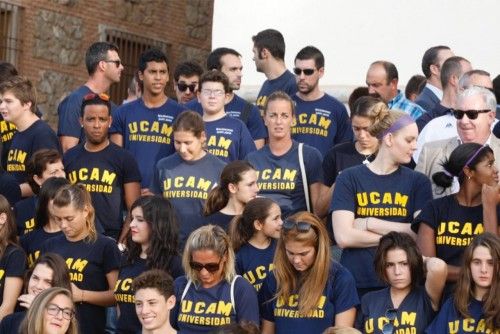 Ofrenda floral de los equipos de la UCAM en la Fuensanta