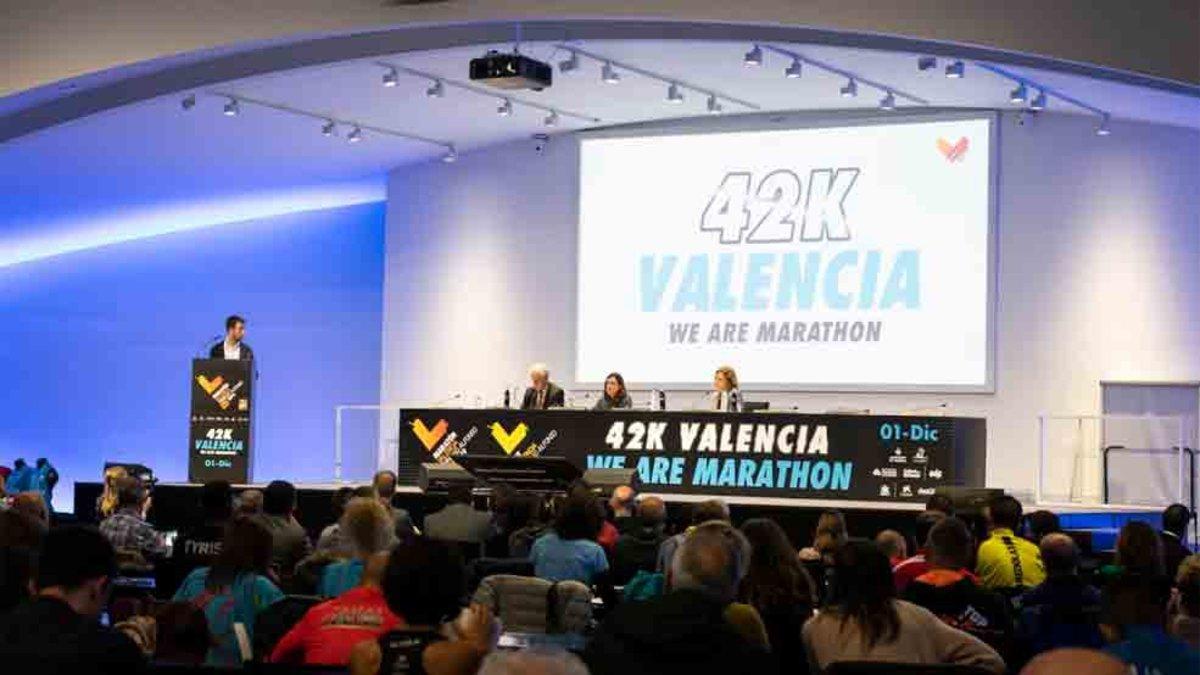 El Auditorio Santiago Grisolía de la Ciudad de las Artes y las Ciencias acogió la presentación de la 39 Maratón de Valencia