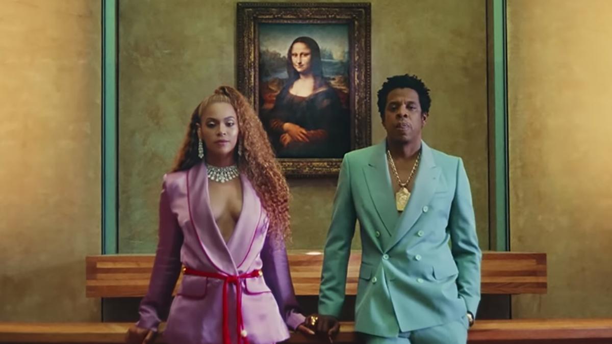 El look traje pastel de Beyoncé y Jay Z