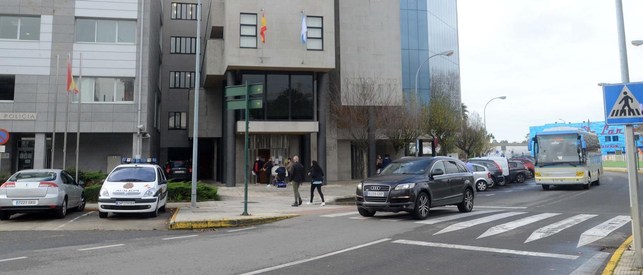 El edificio judicial de Vilagarcía.