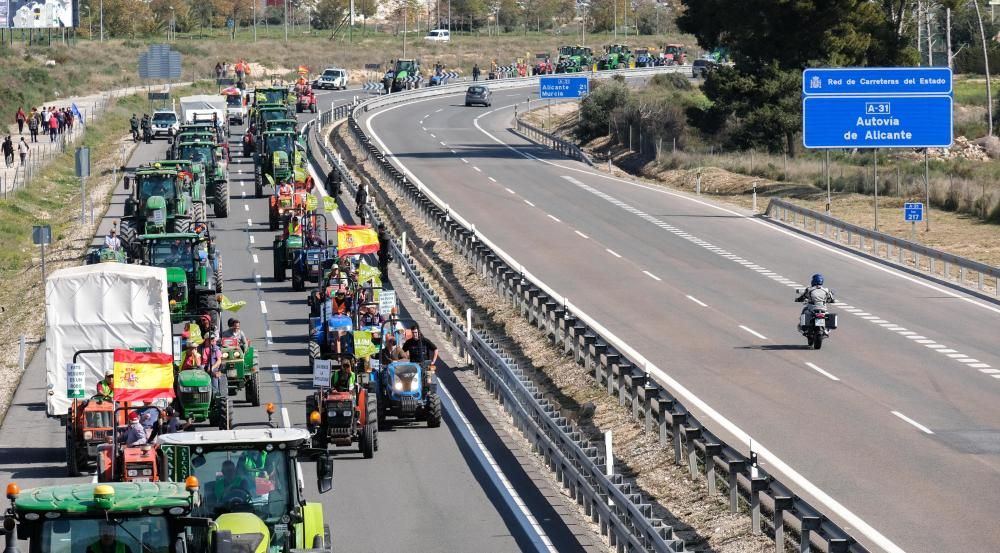 Tractorada en defensa del campo alicantino