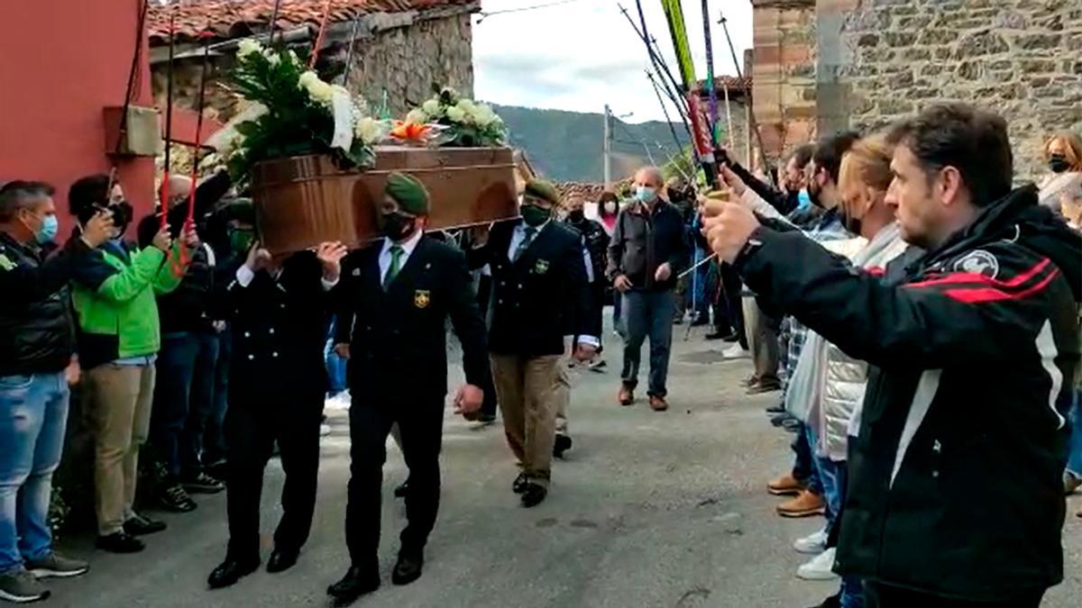 Homenaje a Ángel “Gelito" González, uno de los impulsores de la estación de Pajares