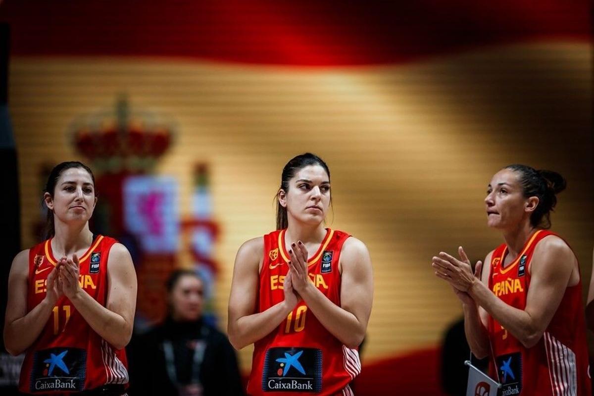 01/01/1970 Leonor Rodríguez, Marta Xargay y Laia Palau, jugadoras de la selección española femenina de baloncesto, en el PreolímpicoEUROPA DEPORTES SERBIAFIBA/FEB. HORIZONTAL