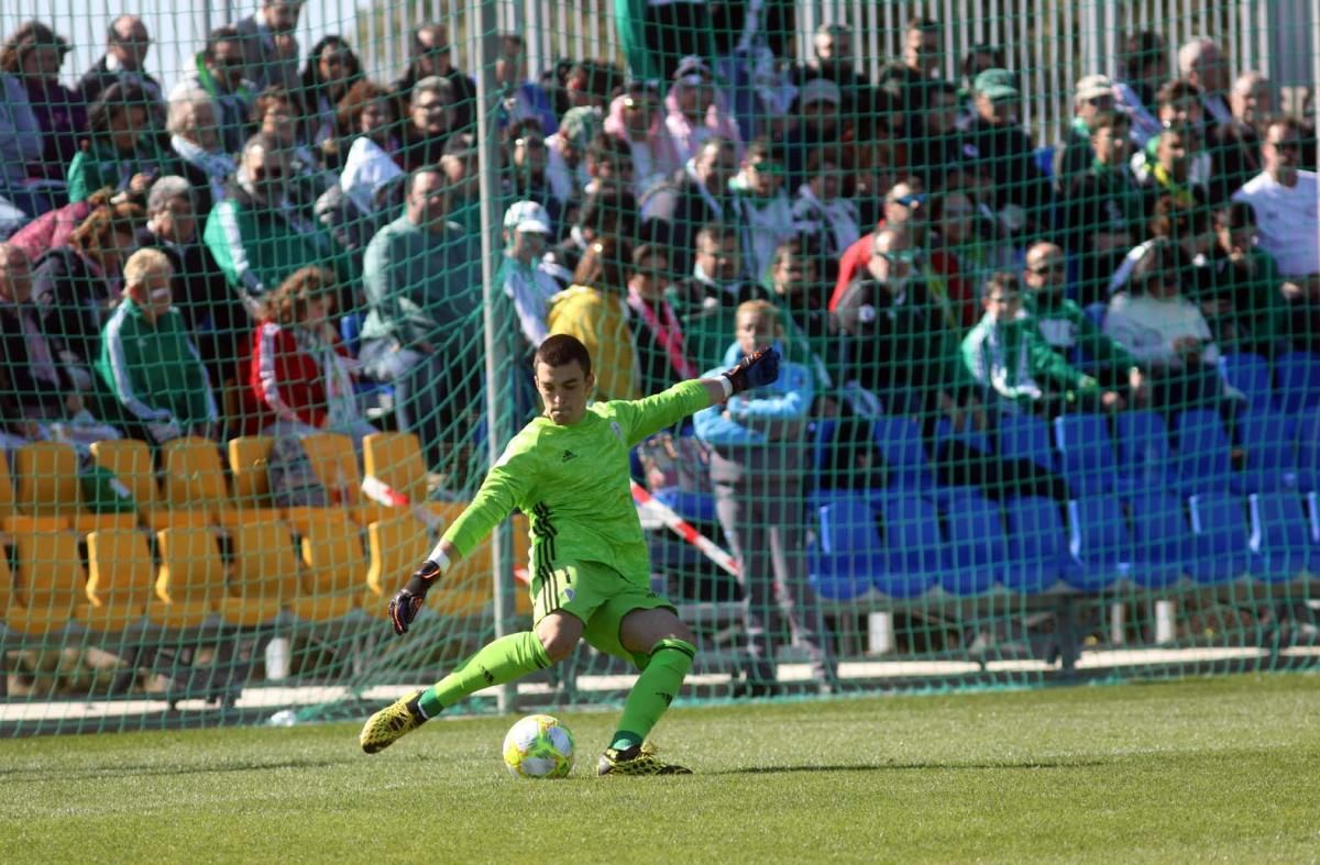 Las imágenes de Cádiz B-Córdoba CF