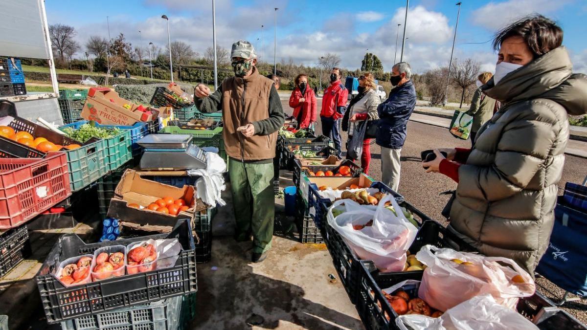 El ayuntamiento aplaza el traslado del mercadillo por el coronavirus