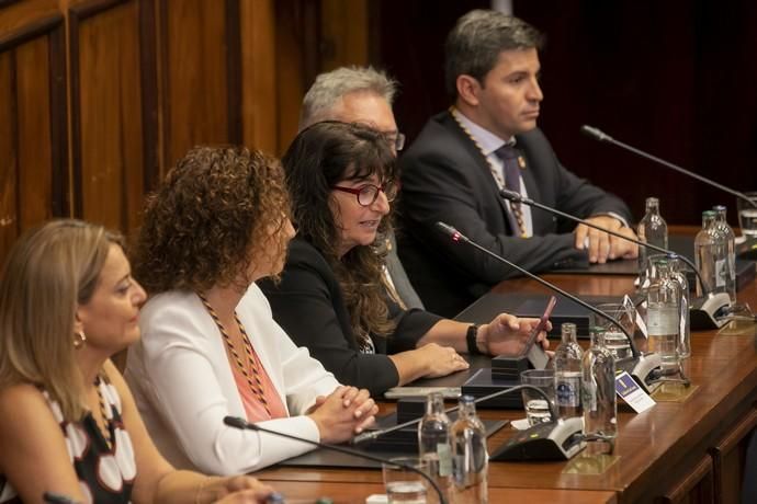 22.06.19. Las Palmas de Gran Canaria. El Cabildo de Gran Canaria celebra el pleno de constitución de la nueva corporación, con Antonio Morales como presidente, al haber sido el candidato más votado. Foto Quique Curbelo  | 22/06/2019 | Fotógrafo: Quique Curbelo