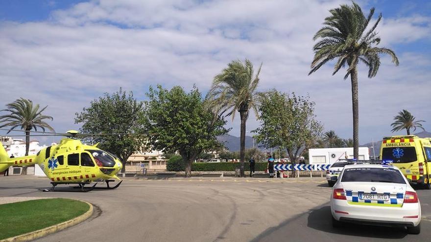 Els serveis mèdics van arribar ràpidament al passeig Marítim.