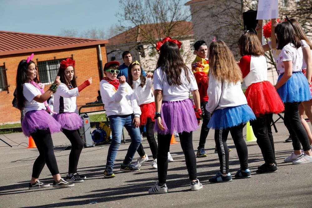 Antroxu en los colegios de Gijón