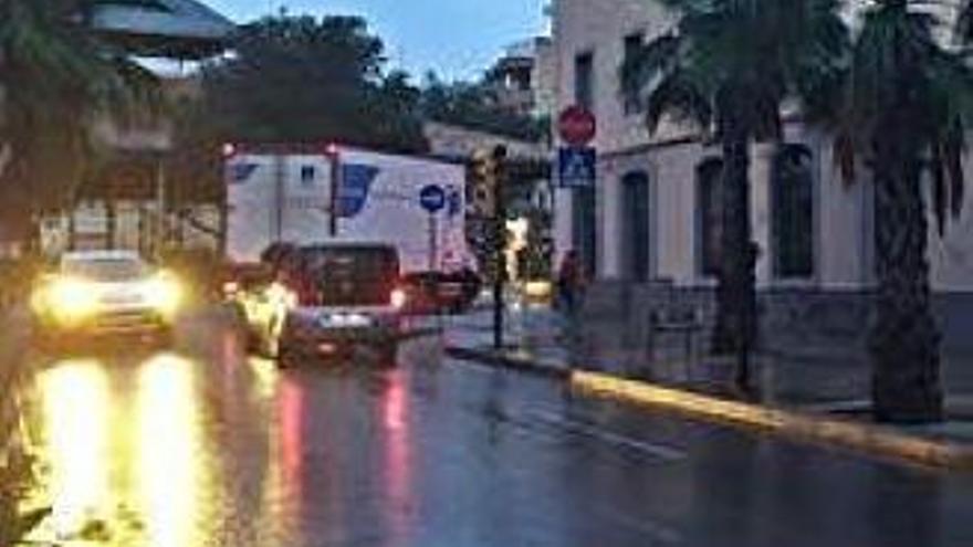 L&#039;avinguda Vilallonga sense llum