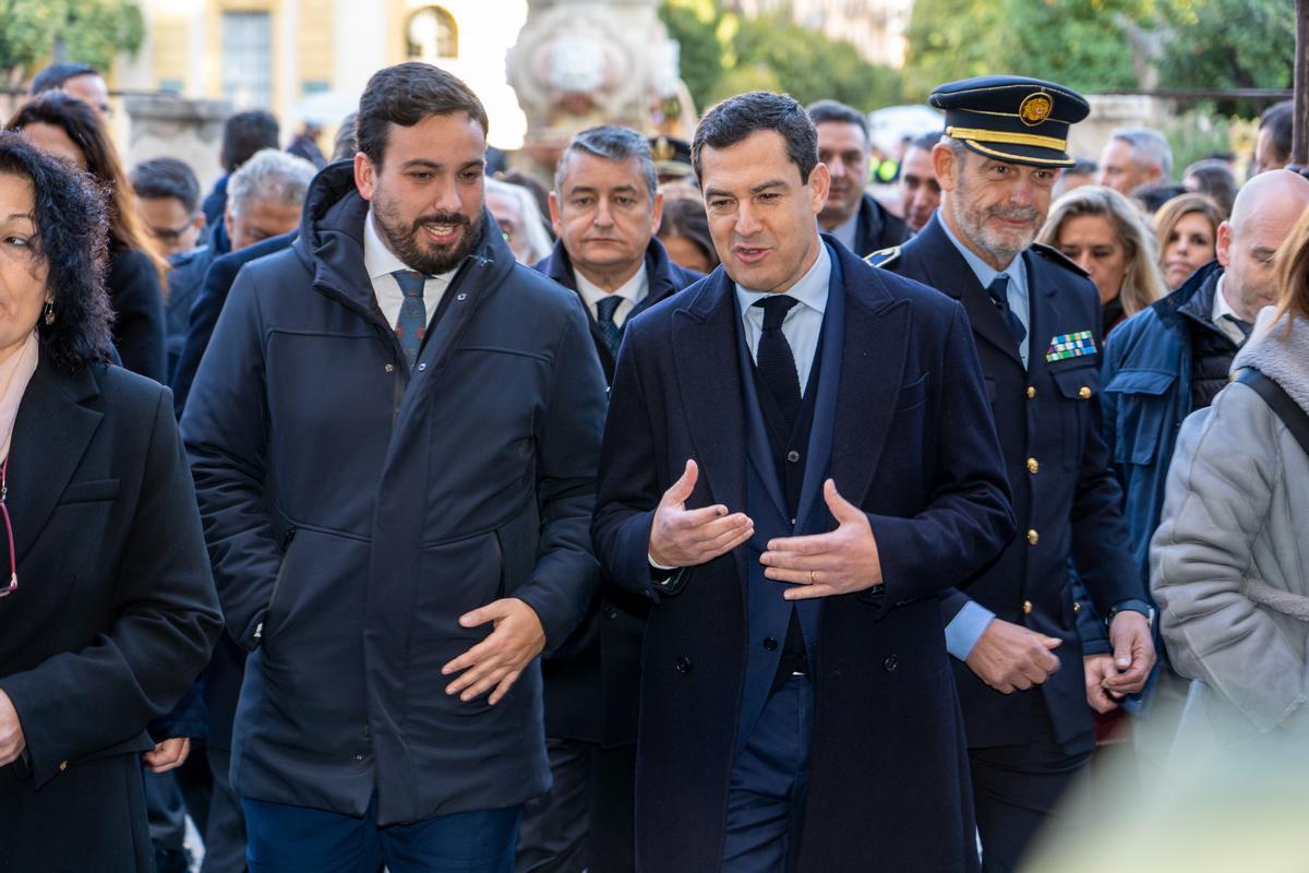 El presidente de la Junta, Juanma Moreno, asistió al homenaje.