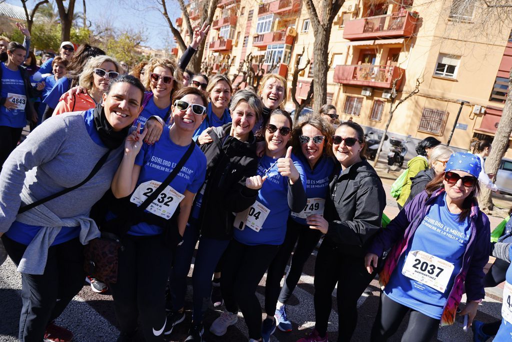 Imágenes del recorrido de la Carrera de la Mujer: avenida Pío Baroja y puente del Reina Sofía (II)