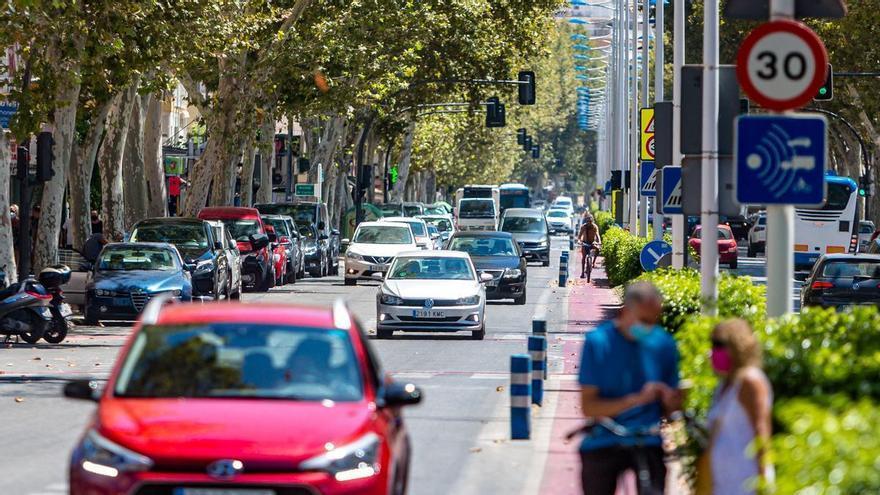 Nuevas luces led para las calles de Levante de Benidorm llevarán a un ahorro energético del 79%