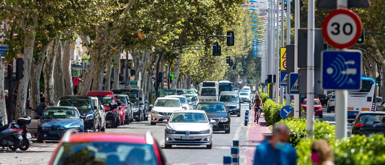 El proyecto permitirá cambiar las luminarias en la zona de Levante.