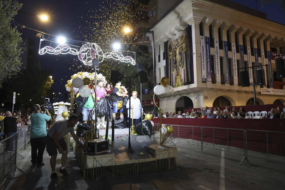 Por cien años más de carrozas en Sant Joan