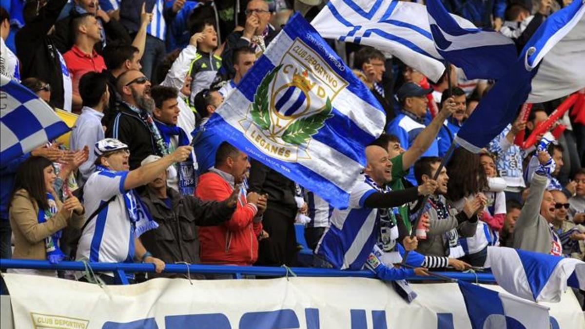 El ascenso a Primera obliga a aumentar el aforo de Butarque