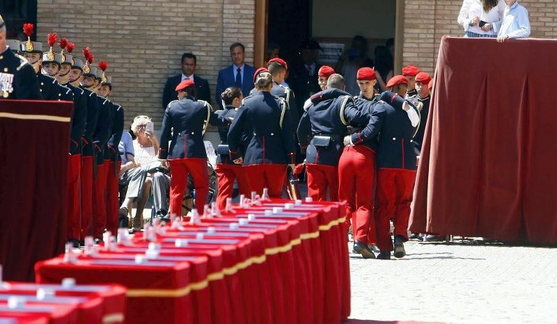 El rey entrega nuevos despachos en la Academia General Militar