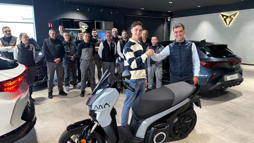 Grupo Prim premia a sus clientes con el sorteo de una SEAT Mó 49cc valorada en más de 5.000 euros