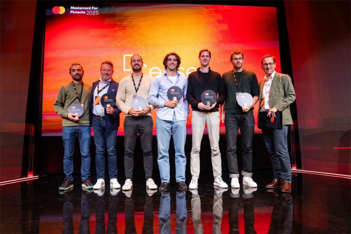 De izquierda a derecha: Filippo Rocca, co-fundador y CEO de Subbyx; Koen Vanpraet, CEO de Auric; Nuno Pereira, co-fundador y CEO de Paynest; Miguel Linera, fundador de Silk; Hugo Leijtens, co-fundador y CSO de Cense; Clément Carrier, co-fundador y CEO de Aria y Henri Dewaerheijd, Head of Market Development de Europa Occidental de Mastercard.