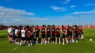 El Sevilla tira de cantera para preparar el Trofeo Antonio Puerta ante el Aston Villa