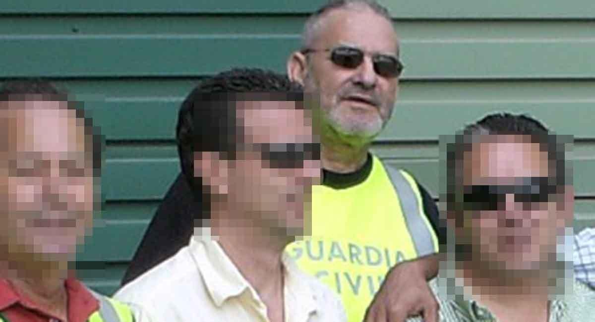 Antonio Moreno, Barretta, junto a otros agentes antdroga.