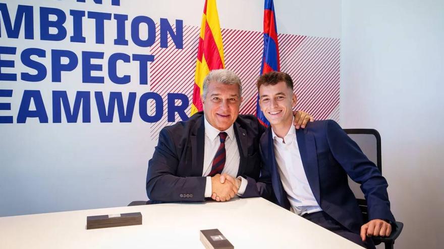 Marc Casadó, tras su renovación: "Es el sueño de cualquier niño pequeño"