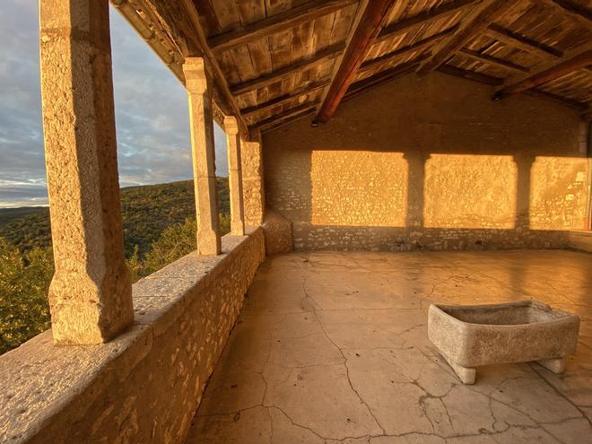 Se han construido en Simiane numerosos miradores para contemplar el paisaje.
