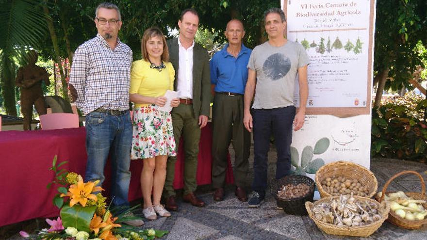 Arinaga acoge una feria de plantas medicinales y silvestres comestibles