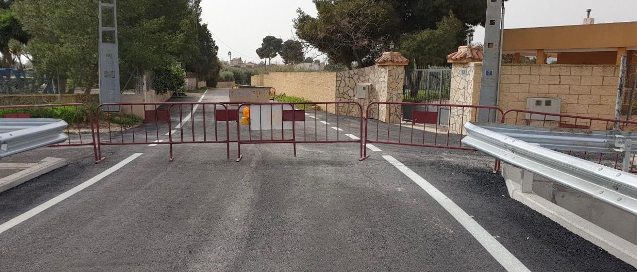 El camino de la Molineta a su paso por la Cañada del Fenollar, reparado.