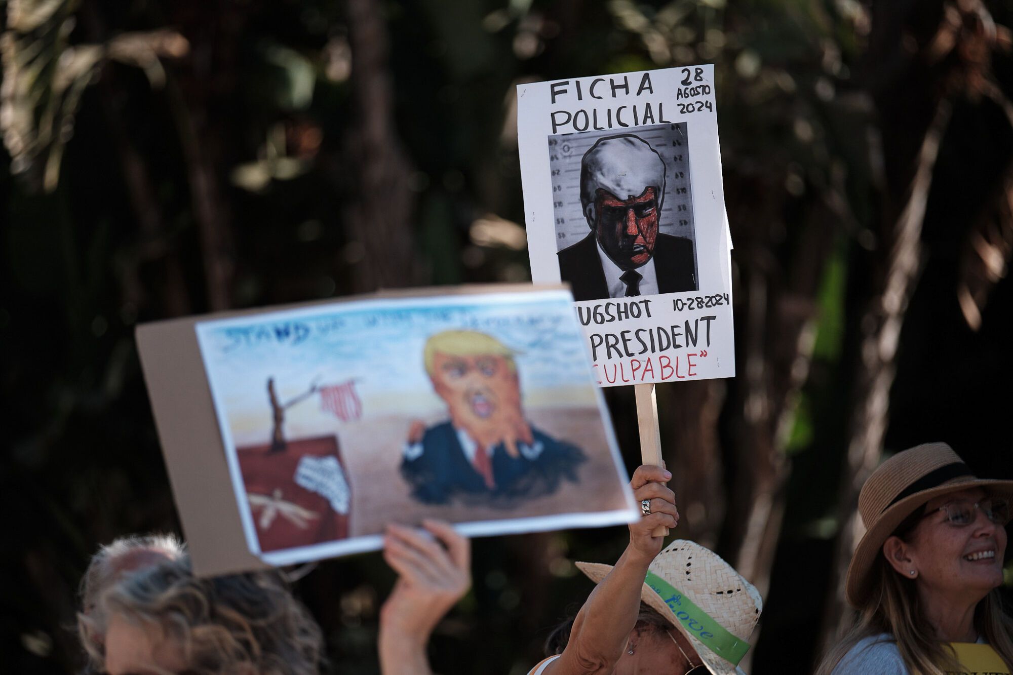 Manifestación anti Trump en Málaga