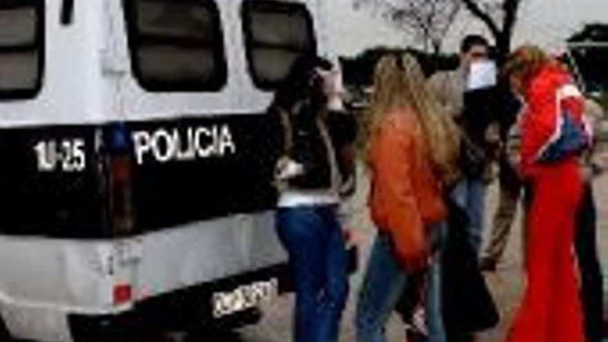 164 detenidos en una operación contra redes de inmigración ilegal