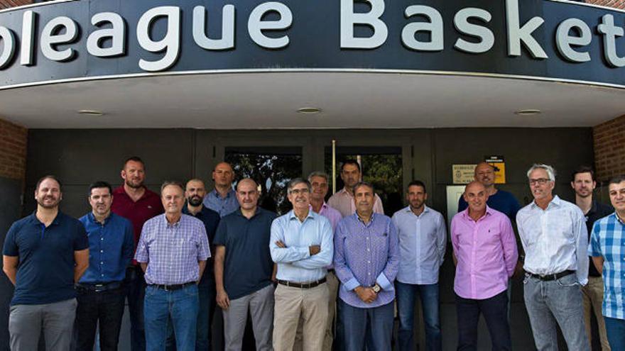 Los entrenadores de los equipos de la próxima Eurocup, entre ellos Jaume Ponsarnau