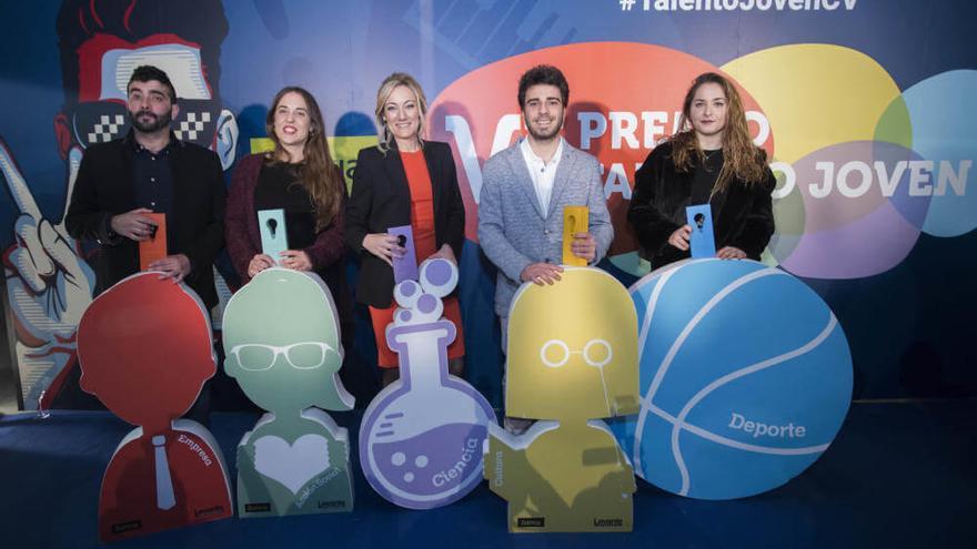 Durante estos últimos siete años, Prensa Ibérica y Bankia han premiado a los jóvenes más talentosos en cinco categorías.