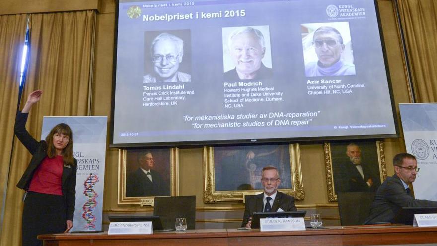 El Nobel de Química premia los avances en la reparación del material genético