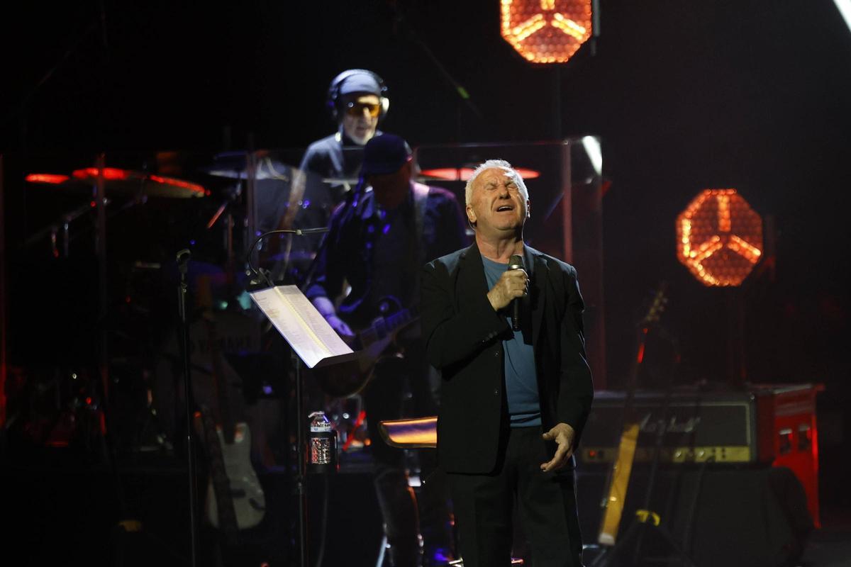El concierto de Víctor Manuel en Gijón, en imágenes El concierto de Víctor Manuel en Gijón, en imágenes