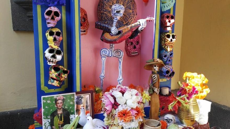 La Casa de Colón dedica un altar a Frida Kahlo con motivo del Día de los Muertos