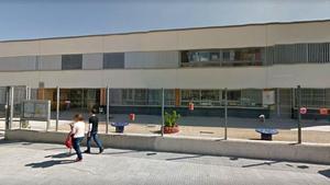zentauroepp54768566 sant vicen  dels horts 04 09 2020 fachada de la escuela o es200904131556