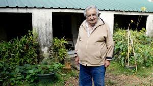 L’expresident de l’Uruguai Pepe Mujica, a la seva casa de Montevideo, en una imatge d’arxiu. | MATILDE CAMPODONICO / AP